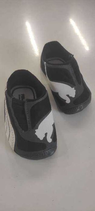 Оригинални унисекс бебешки маратонки Puma 18 номер!