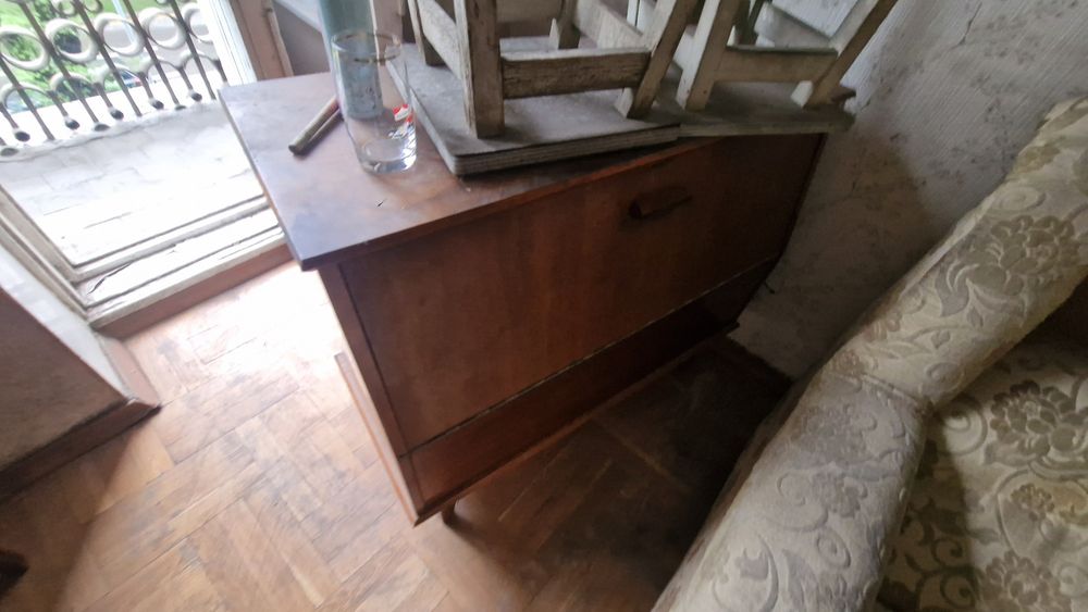 Мебель отдам даром