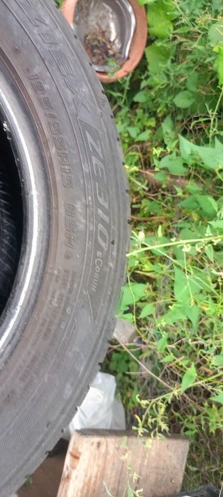 Vând 4 cauciucuri 195/55/R15
