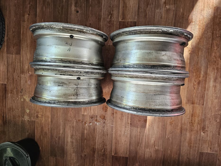 Продам диски лексус