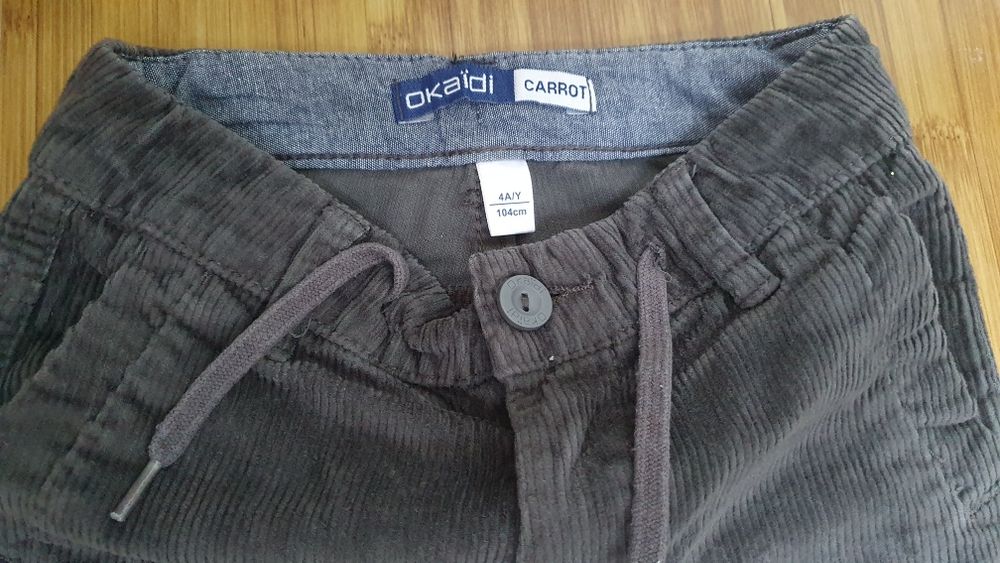 Pantaloni Okaidi mărimea 104cm