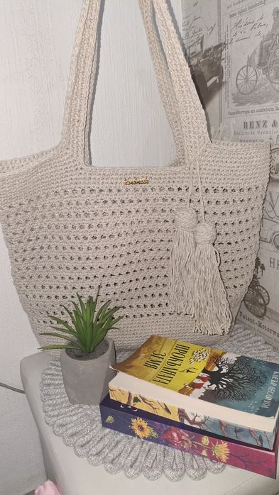 Дамска чанта - ръчна изработка