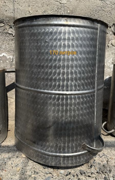 Баки из нержавейки объемом 46, 100, 157, 170 литров