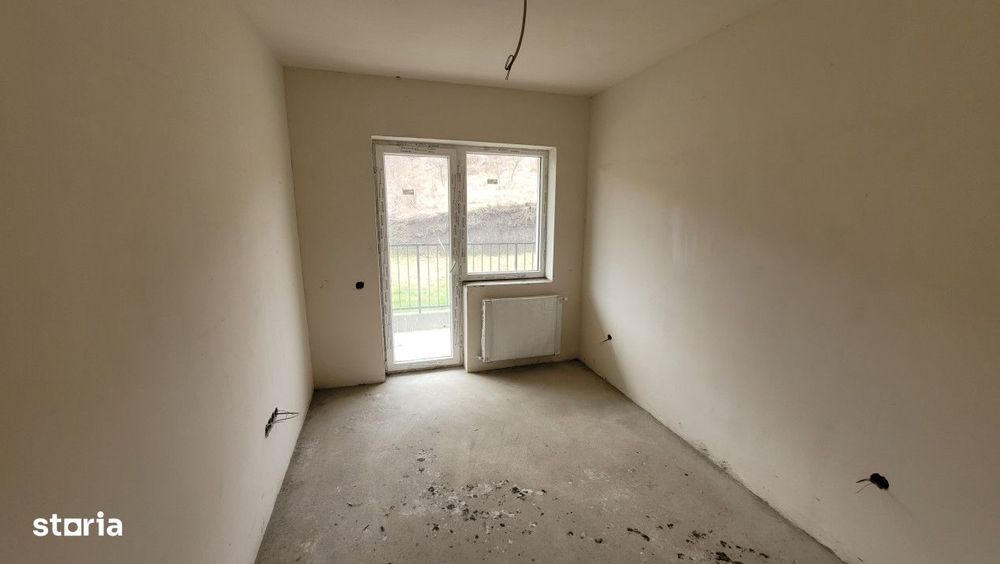 Apartament de 3 camere, 63 mp, semifinisat, zona Terra