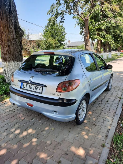 PEUGEOT 206 2003 — imagine 4