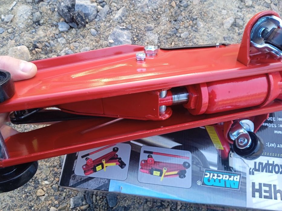 Хидравличен крик крокодил 2 т.