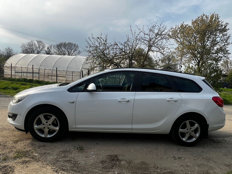 Opel Astra J 2014, 1.6 Diesel EcoFlex