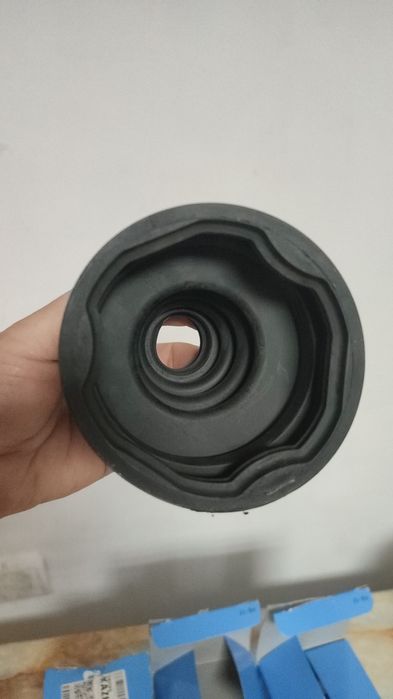 Продам пыльники гранаты