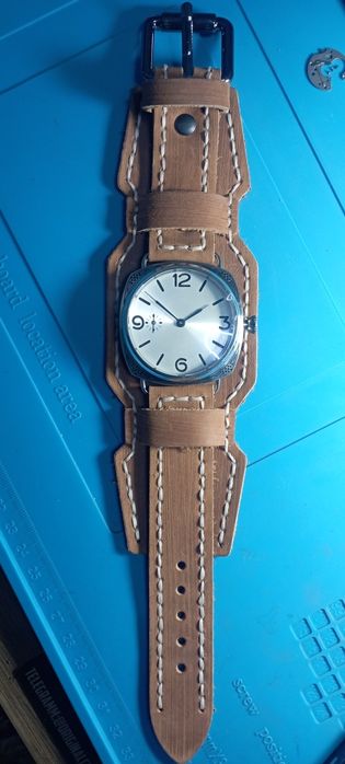 Продам часы механические СССР