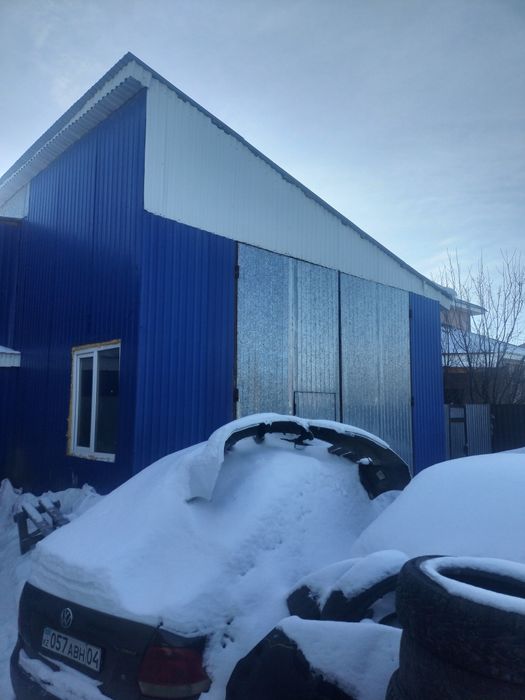 Продам бокс с баней в сто