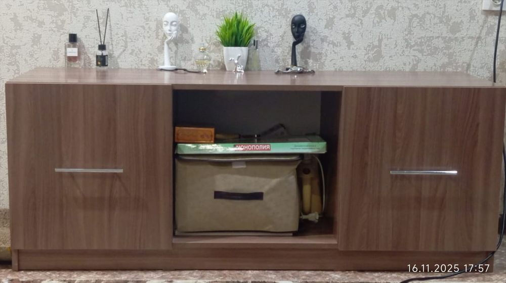 Тумба под телевизор