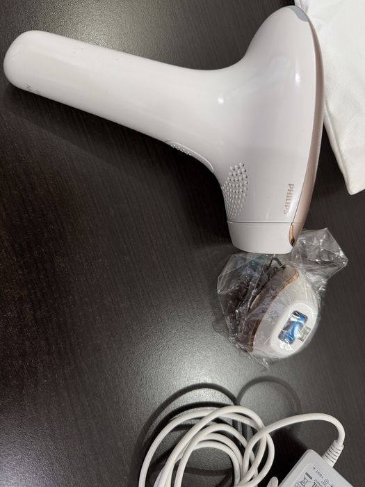 Epilator IPL Philips Lumea Advanced • Ca Nou (Lampa 2 NOUĂ, nefolosită)