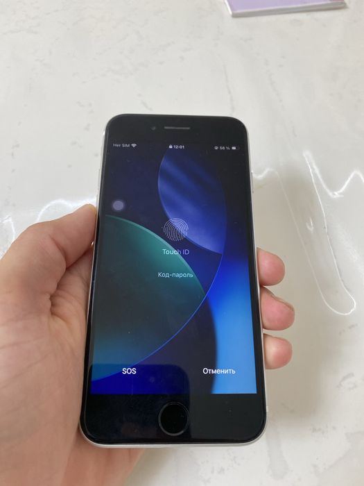 Iphone Se 64гб сатылады!