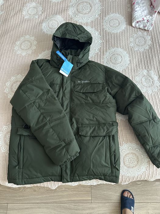 Продам пуховик columbia