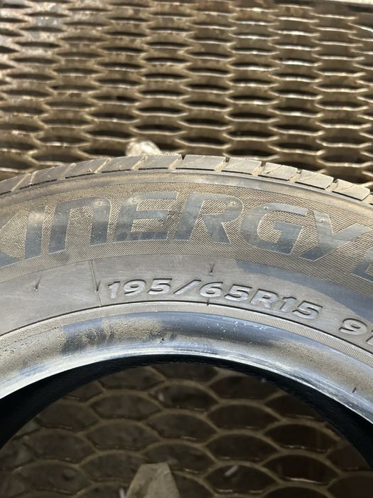 195/65/15 летние резины.