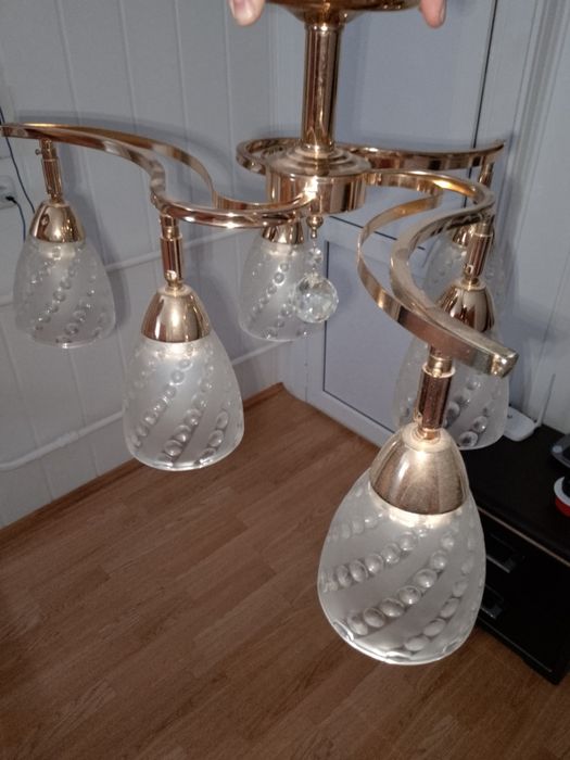 Люстра потолочная