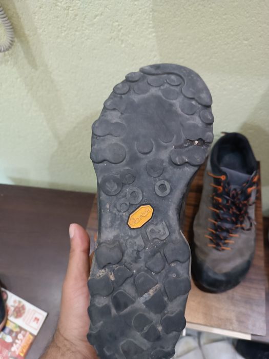 туристически обувки La sportiva 45 , jack wolfskin 46  , Salomon 45