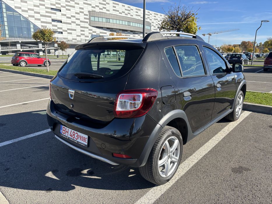 Sandero Stepway-2013-0.9 benzina