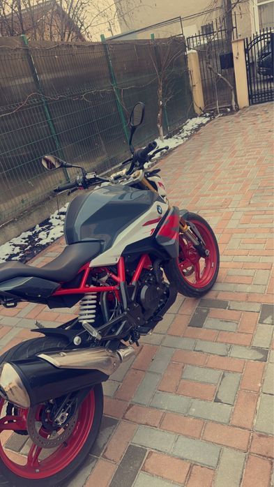 Motocicleta BMW G-310R