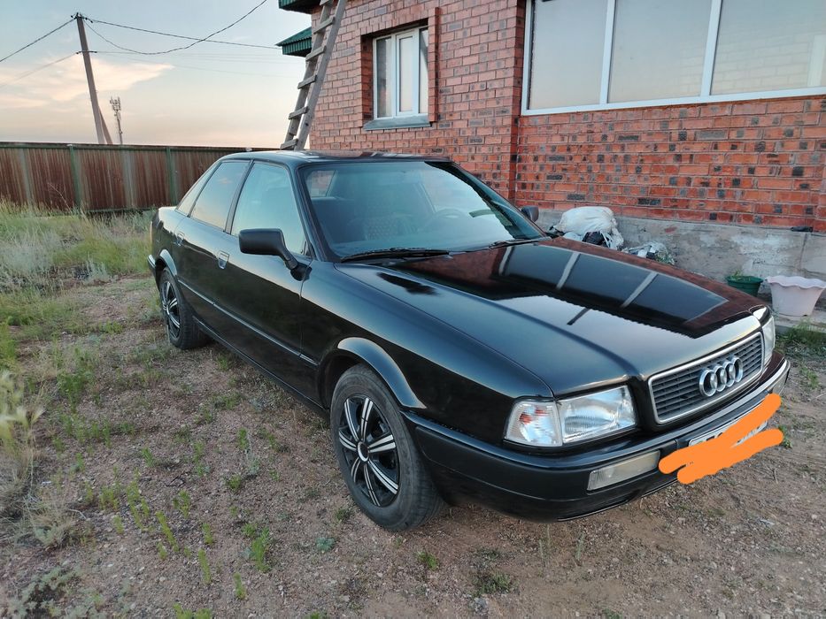 Продам машину ауди б4