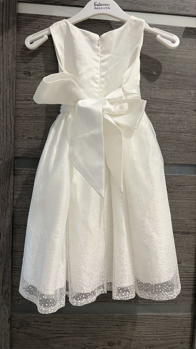 Детские платья на праздник