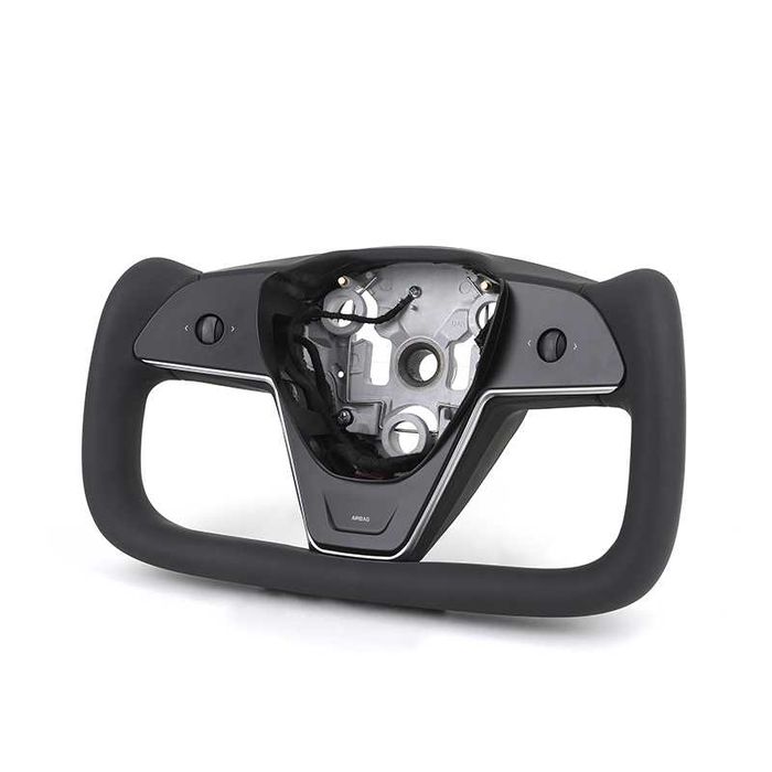 Tesla Custom Спортен Волан – Персонализиран Дизайн!