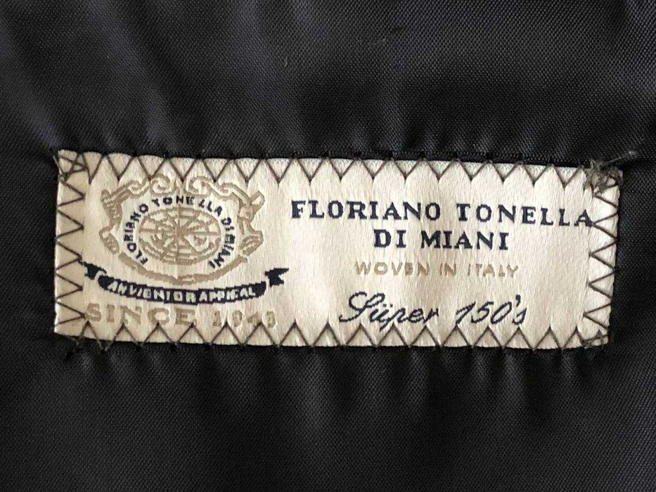 Стилен сватбен / абитуриентски / костюм трисложен (размер S)(46)