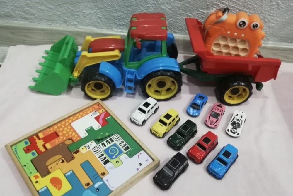 Трактор  детский