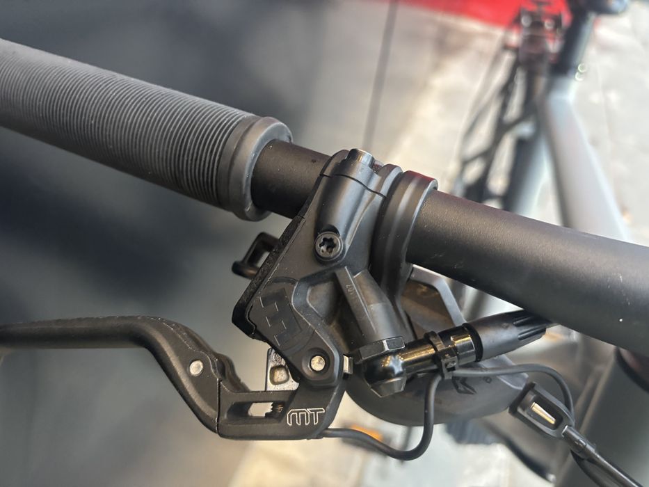 Електрически велосипед Riese & Muller 28 цола