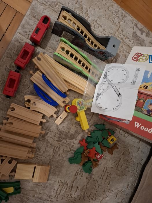 Set de lemn tren cu sina