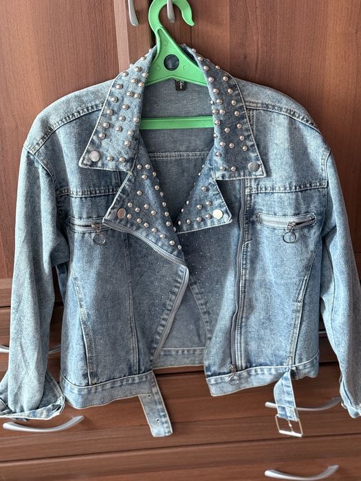 Куртка джинсовая размер 46-48