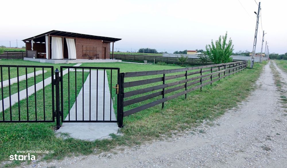 Terenuri cu utilități in rate 500€/luna in centrul orașului Racari