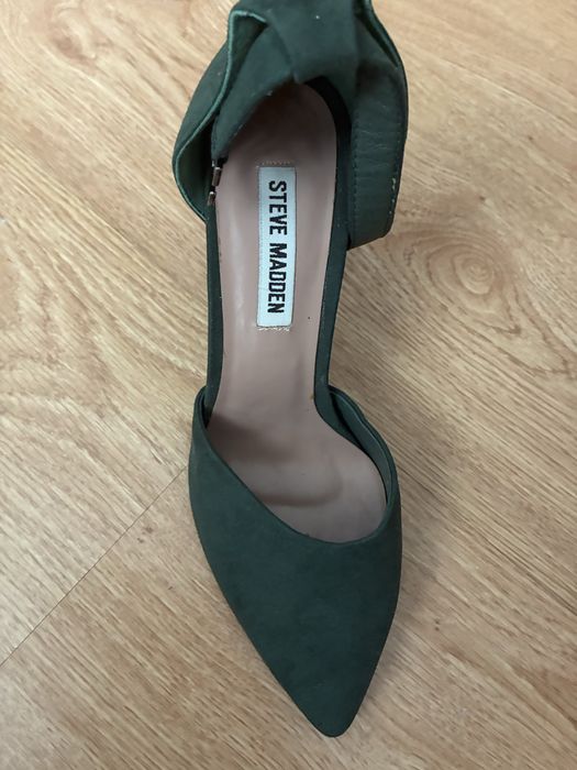 Зеленые туфли Steve Madden