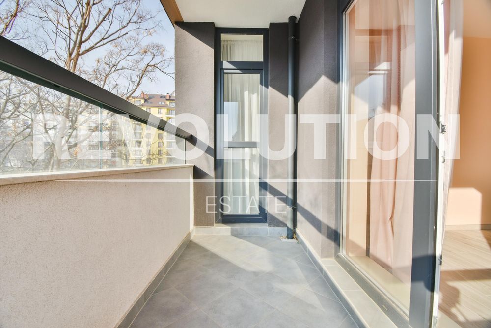 Дава се под наем Четиристаен апартамент в София, Бъкстон - 120 кв.м за 1300 € - Снимка #13