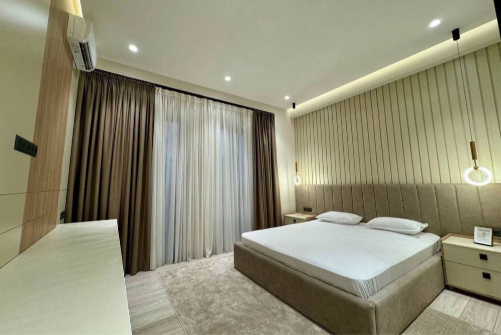 Жк Ташкент Сити! Сдается 2х-ком квартира! В элит комплексе!