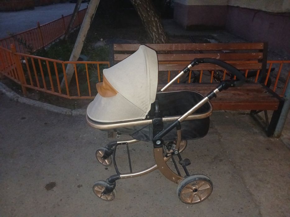 Коляска для детей