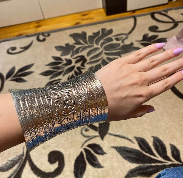 Аксессуары для женщин