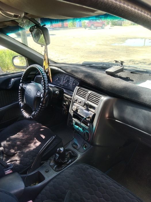 Продам тайота карина е универсал!