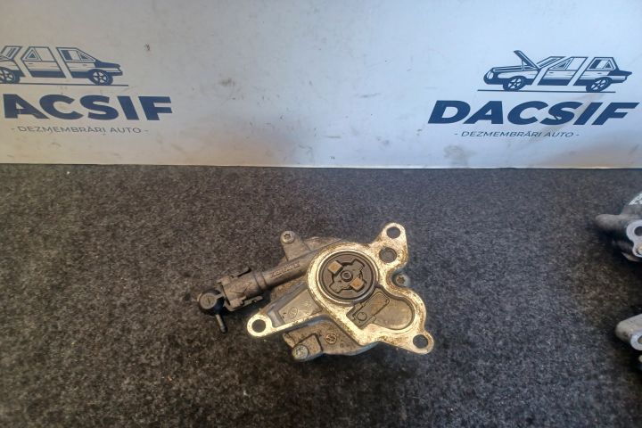 Pompa vacuum mecanica 8200376925 8200376925 Nissan Qashqai prima gene