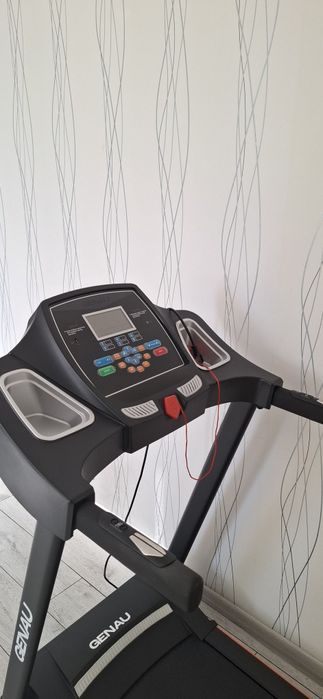 Продам беговую дорожку