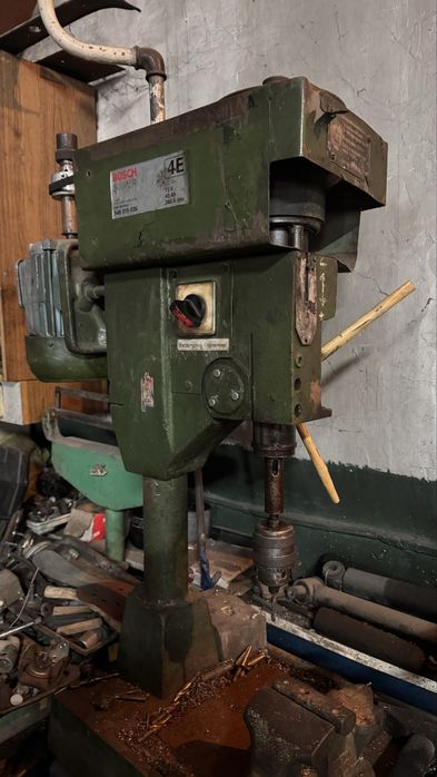 Сверлильный станок