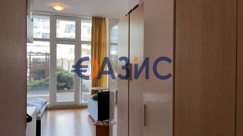 Продава се Едностаен апартамент в к.к. Слънчев бряг - 35 кв.м за 744 €/кв.м - Снимка #5