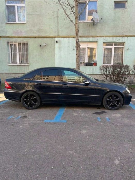 MERCEDES-BENZ C-Class 2006 — imagine 4