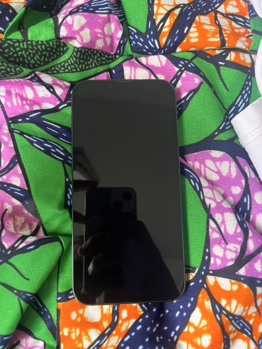 Vand schimb iphone 13 verde