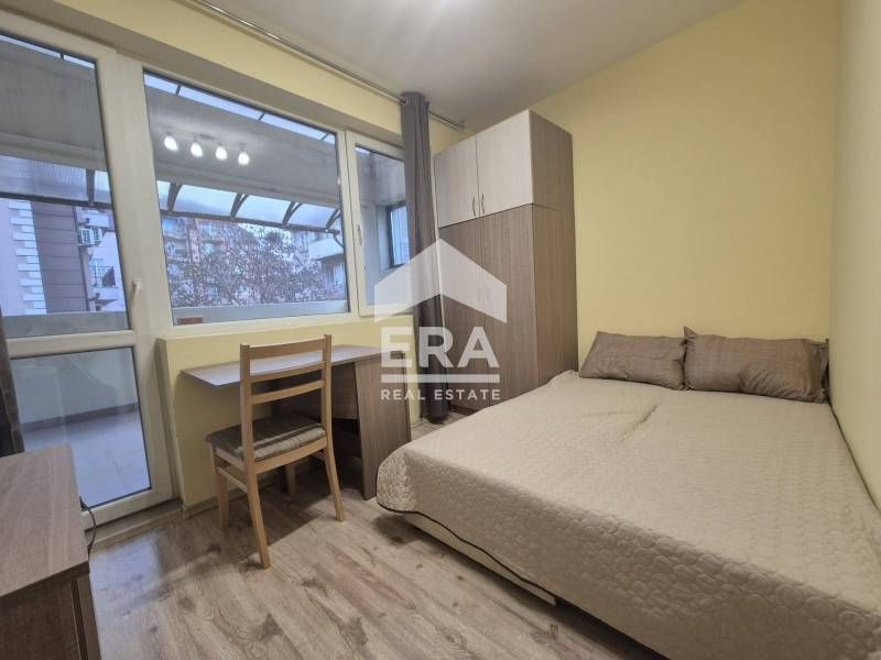 Дава се под наем Двустаен апартамент в София, Зона Б-19 - 65 кв.м за 638.01 € - Снимка #6