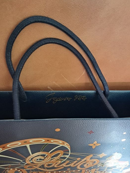 Pungă originală Louis Vuitton