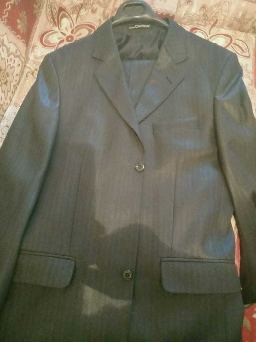 Продам костюм мужской