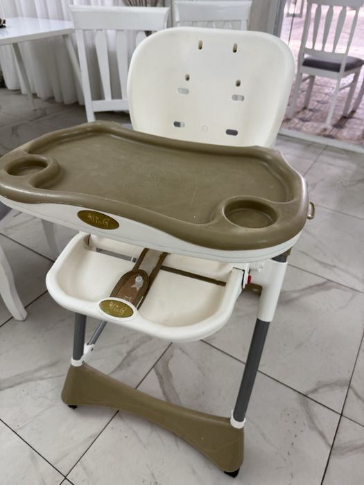 Детское кресло для кормления
