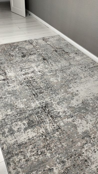 Продам ковёр, размер 2*3