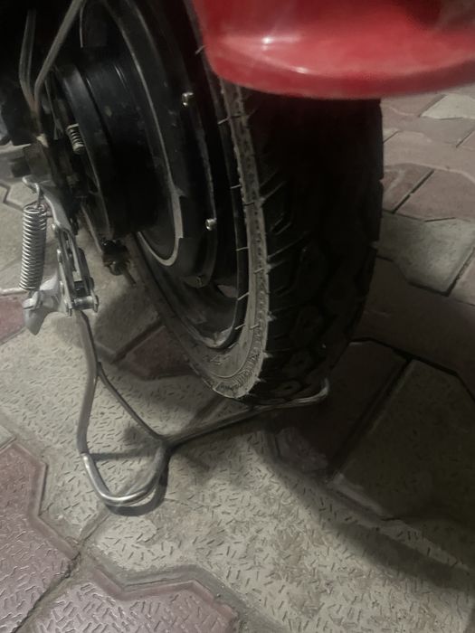 Продам срочно скутер sk8